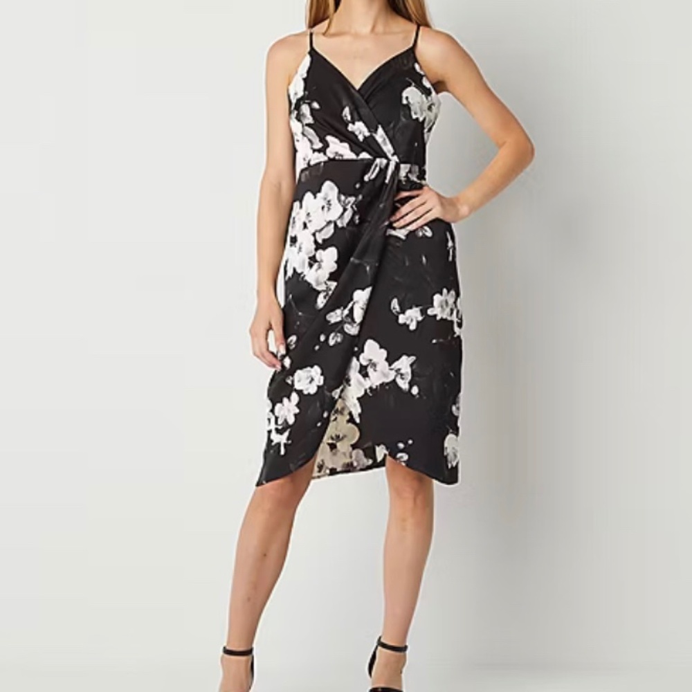 Worthington Black and White Floral Dress